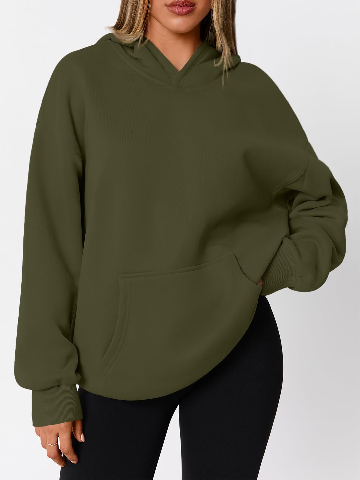 WYNNQUE Hoodies for Women Oversized Sweatshirts Fall Fashion Outfits 2025 Casual Sweaters Tops Fleece Plus Size Workout Comfy Winter Clothes ArmyGreen S