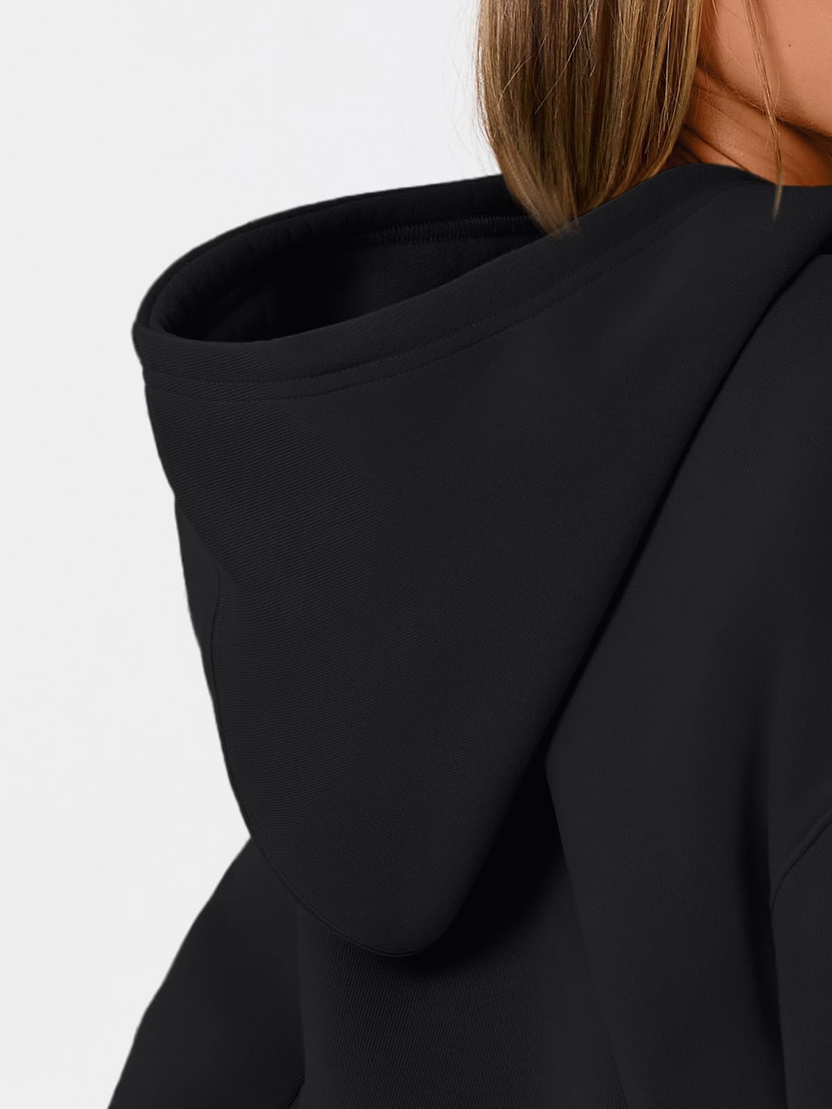 WYNNQUE Hoodies for Women Oversized Sweatshirts Fall Fashion Outfits 2025 Casual Sweaters Tops Fleece Plus Size Workout Comfy Winter Clothes Black S