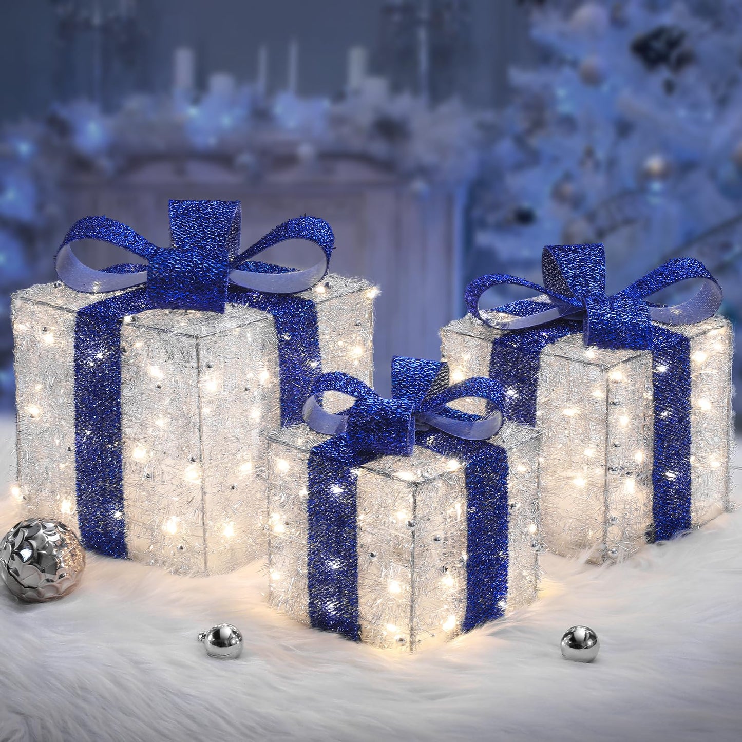 Quntis Light up Present Boxes Christmas 140 LEDs, Set of 3 Christmas Lighted Gift Boxes with 8 Modes and Timer, Plug in Blue Christmas Decorations, Light up Xmas Decorations for Indoor Outdoor