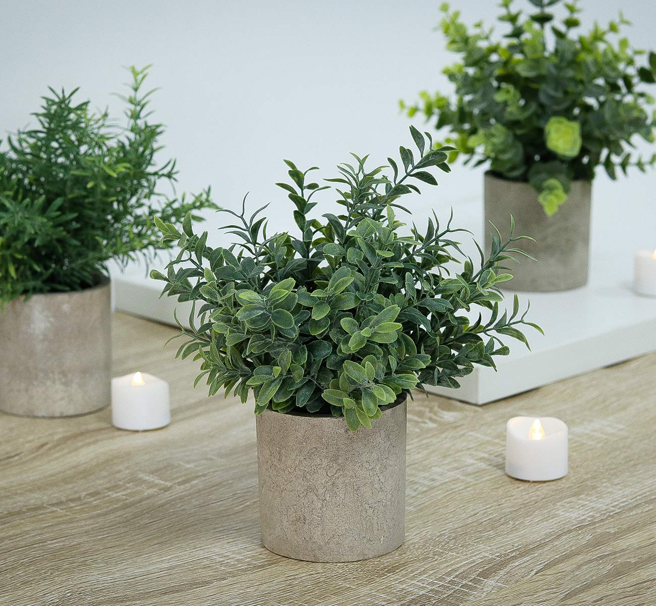 ilauke Set of 3 Mini Potted Artificial Plants Plastic Eucalyptus Plants Faux Rosemary Plants for Home Garden Office Desk Shower Room Decoration